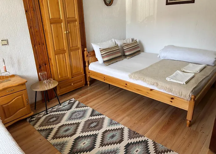 иглика Appartement *